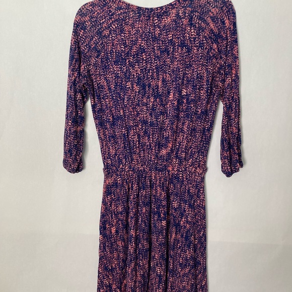 ANA dress. - Picture 4 of 4